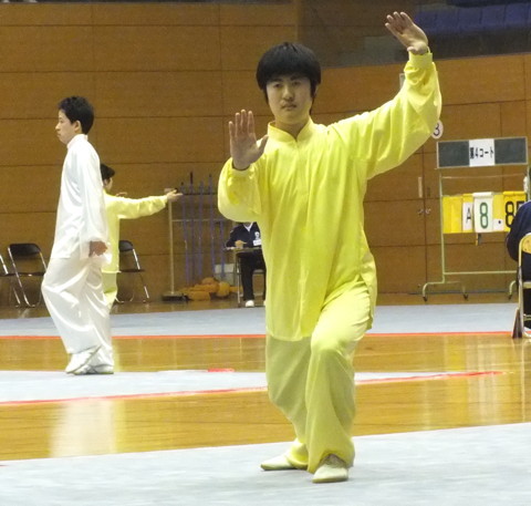 野崎選手