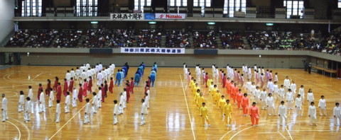 大和市太極拳協会集団表演「大和、時の旅人」